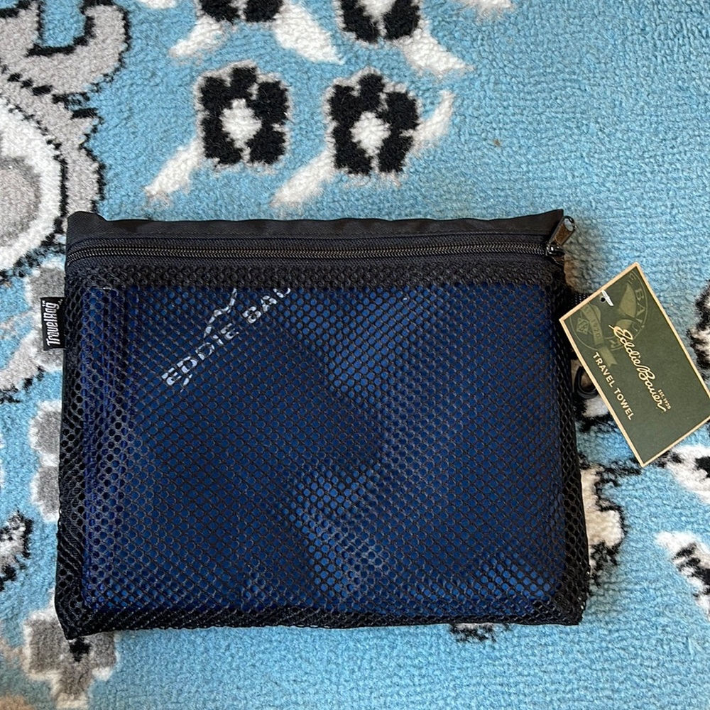 Eddie Bauer travel towel